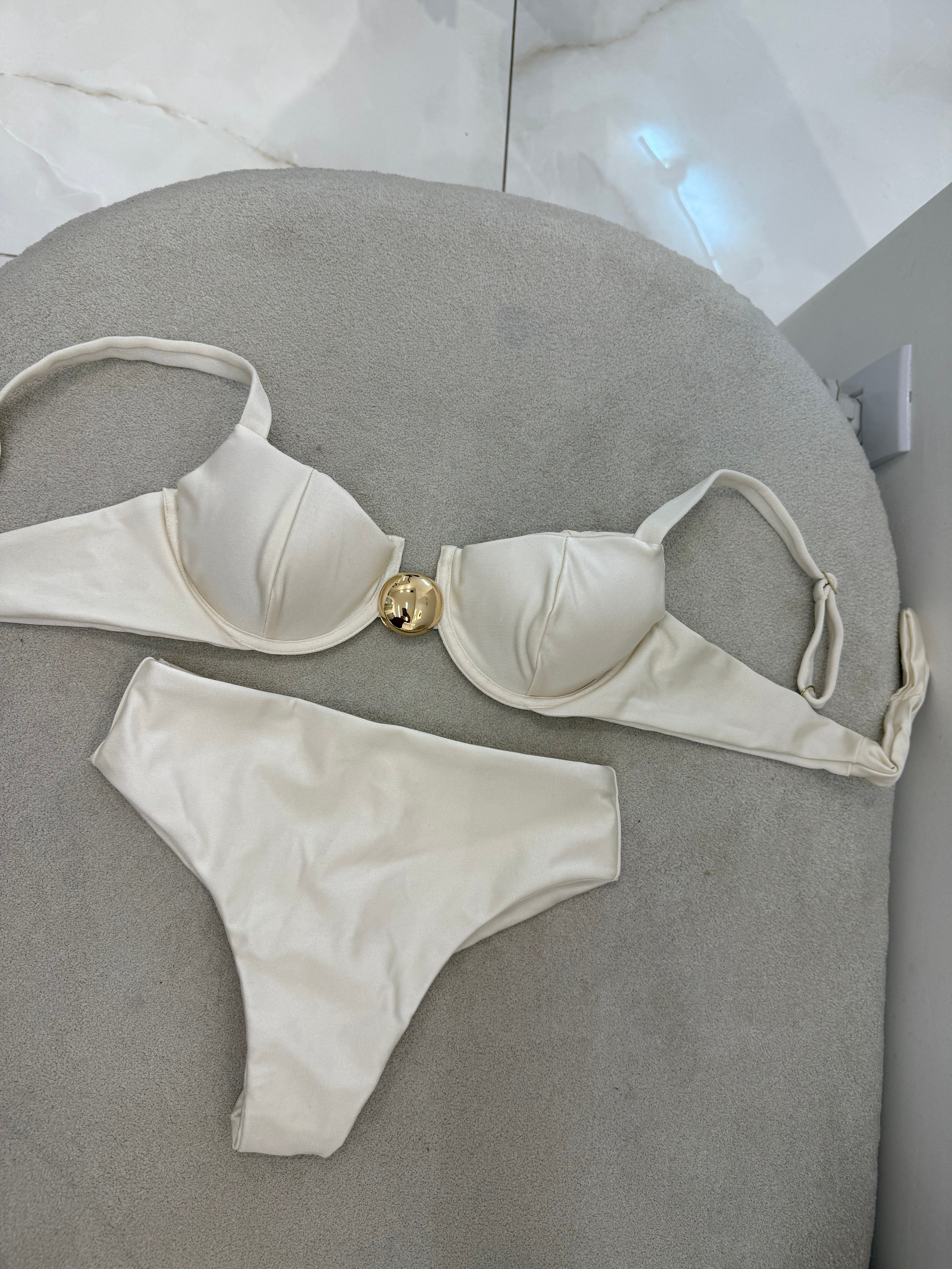 Hot Pant Botão (Aro) Off