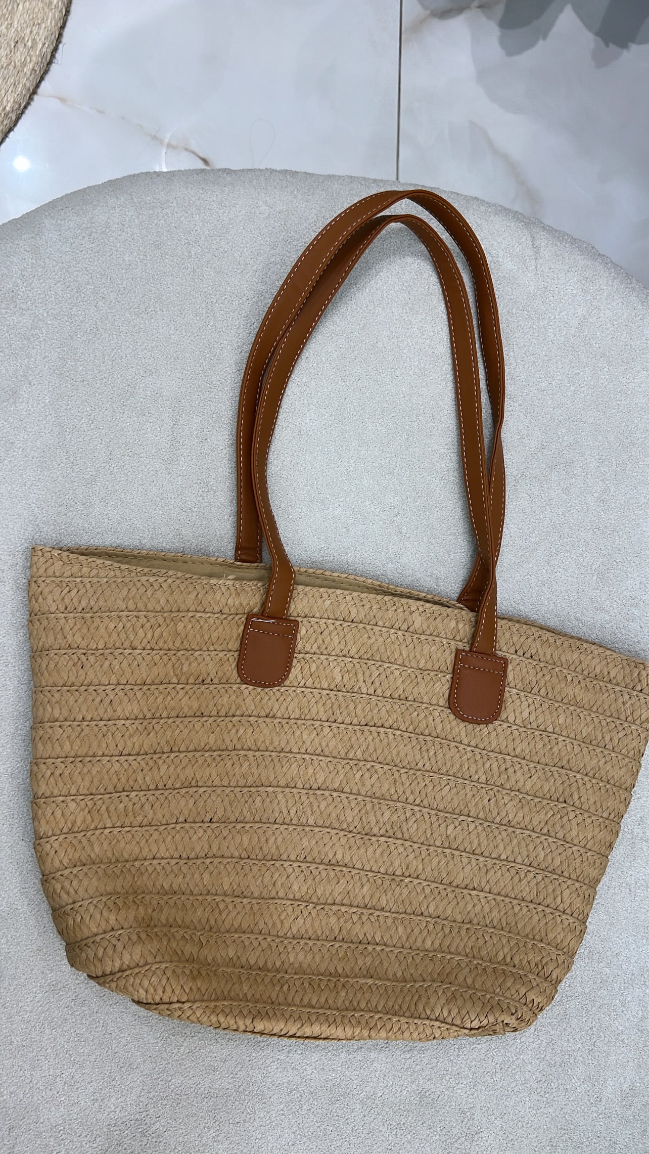 Bolsa Lara