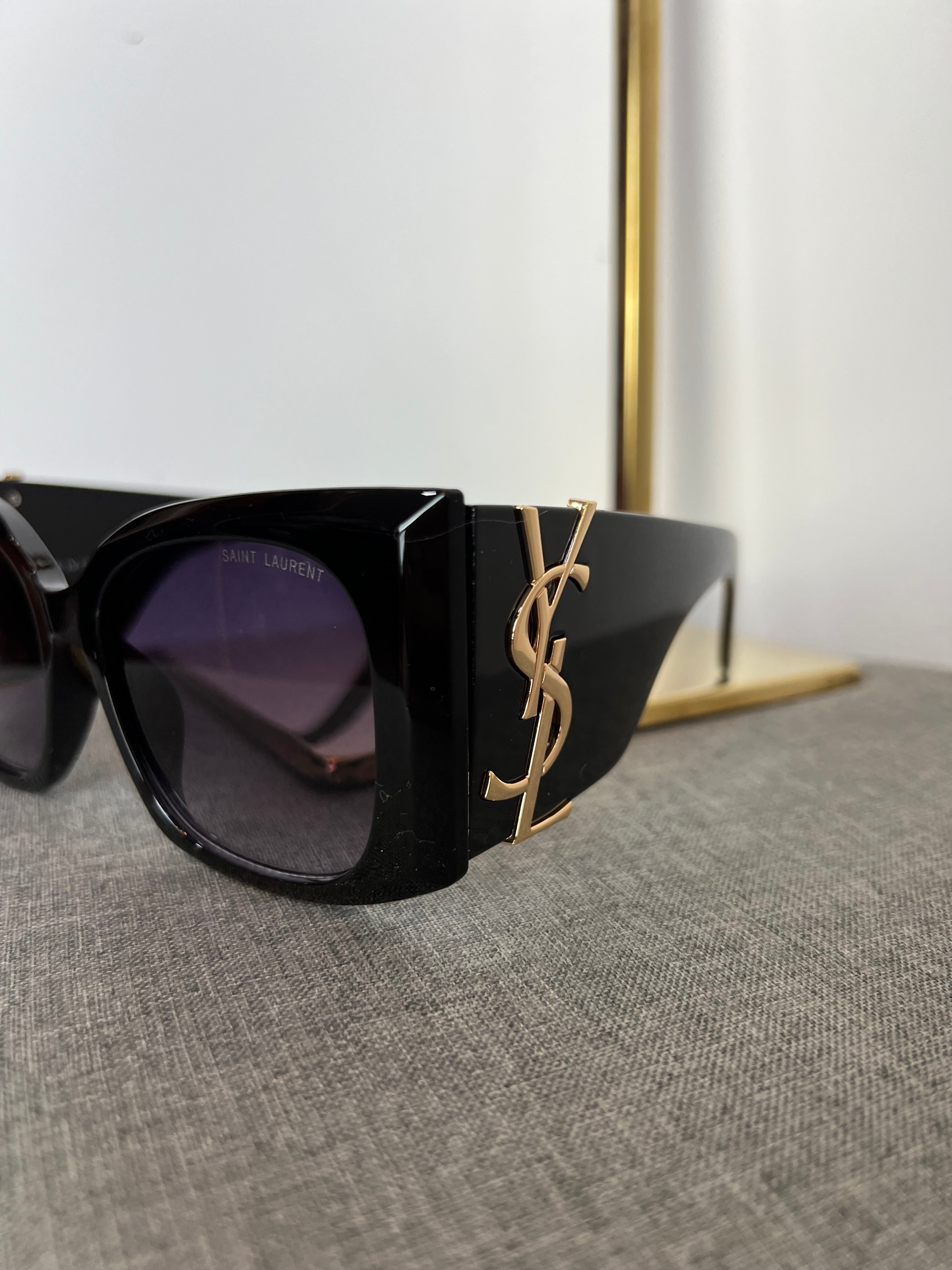 Óculos YSL