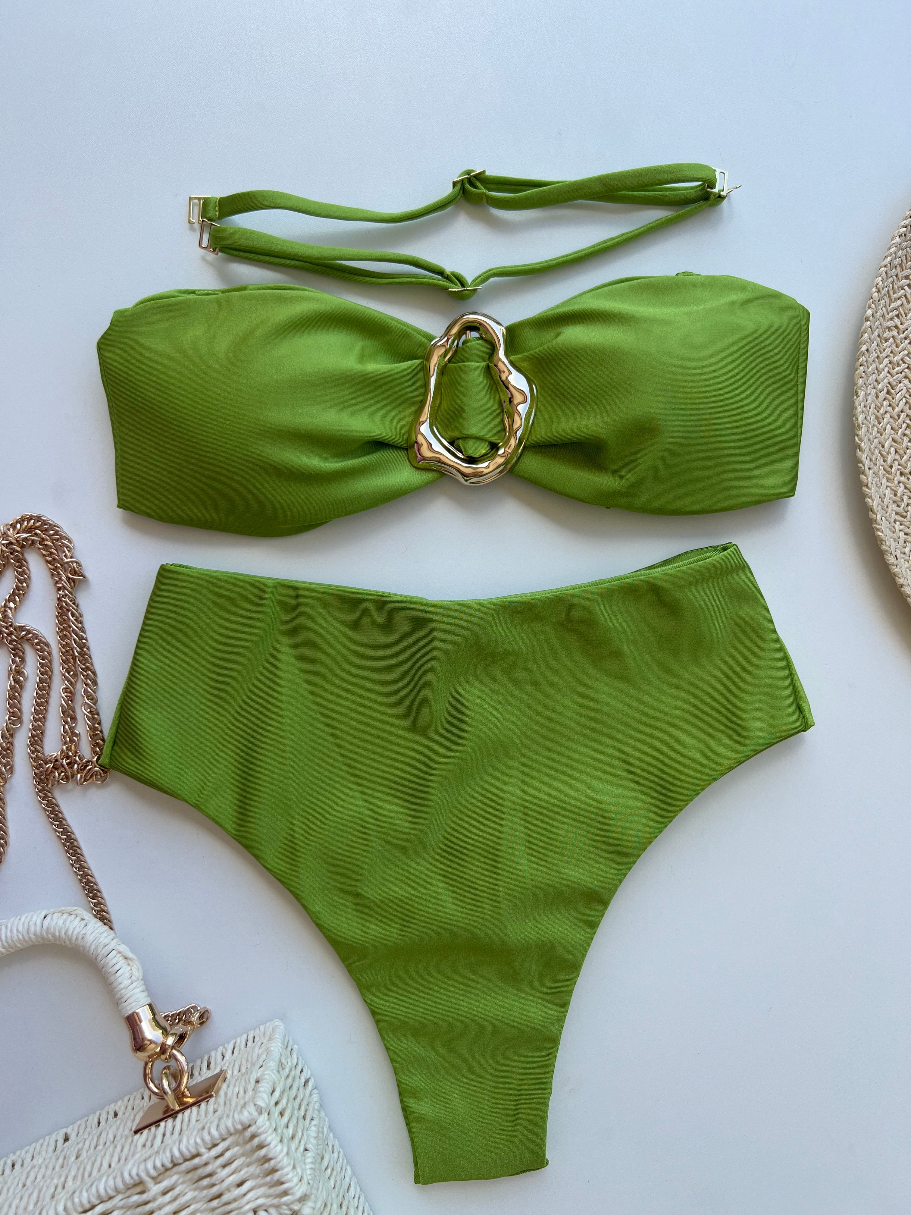 Amélia Hot Pant Verde Abacate