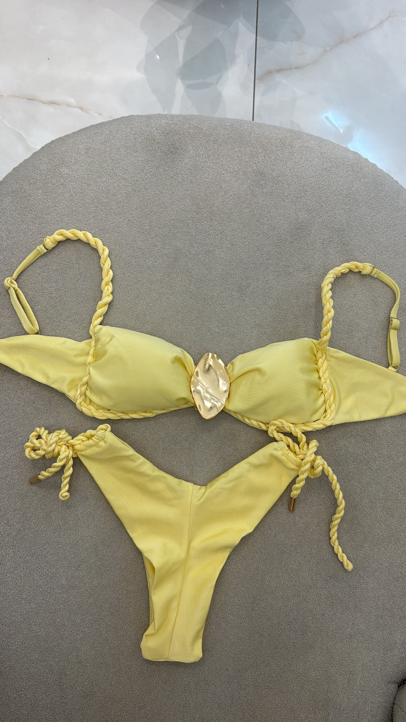 Yara Asa Delta Amarelo