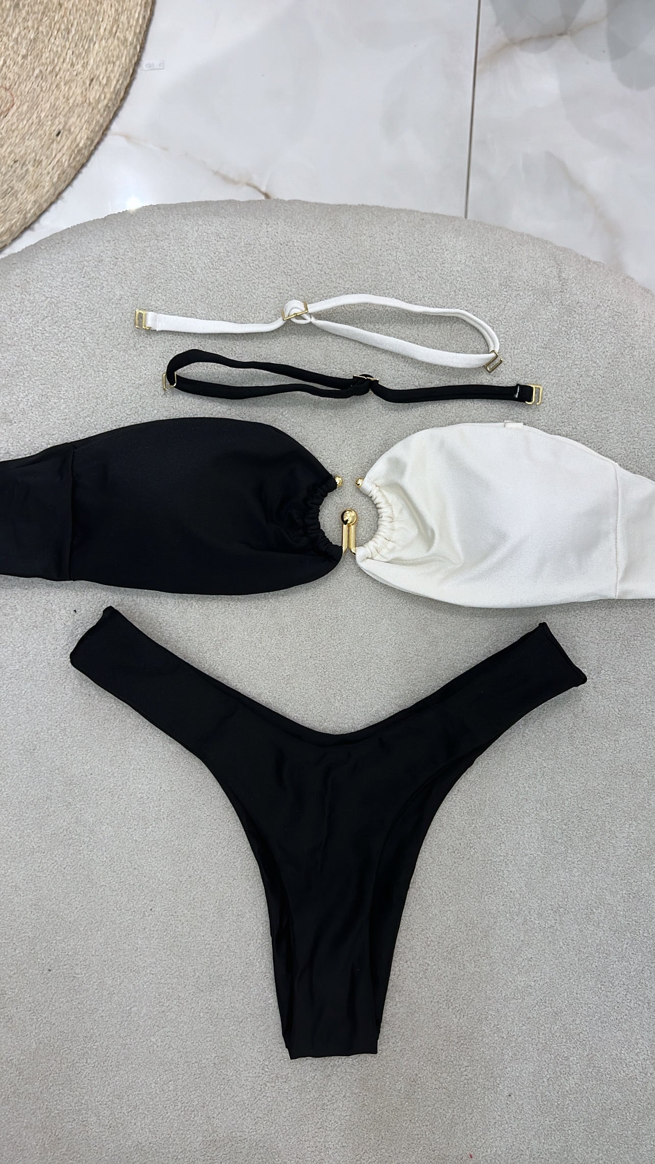 Biquíni Lara Off/ Preto