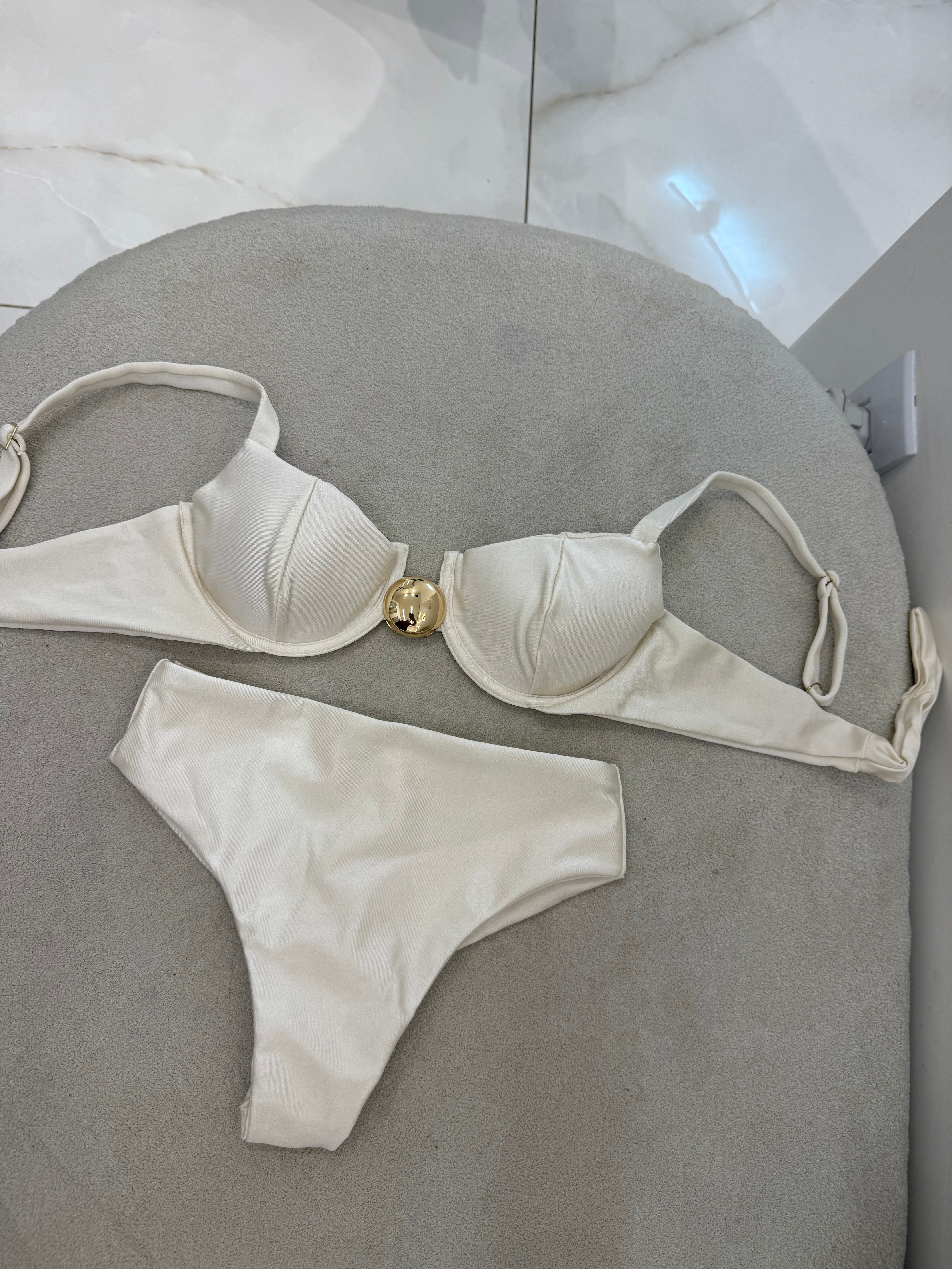 Hot Pant Botão (Aro) Off