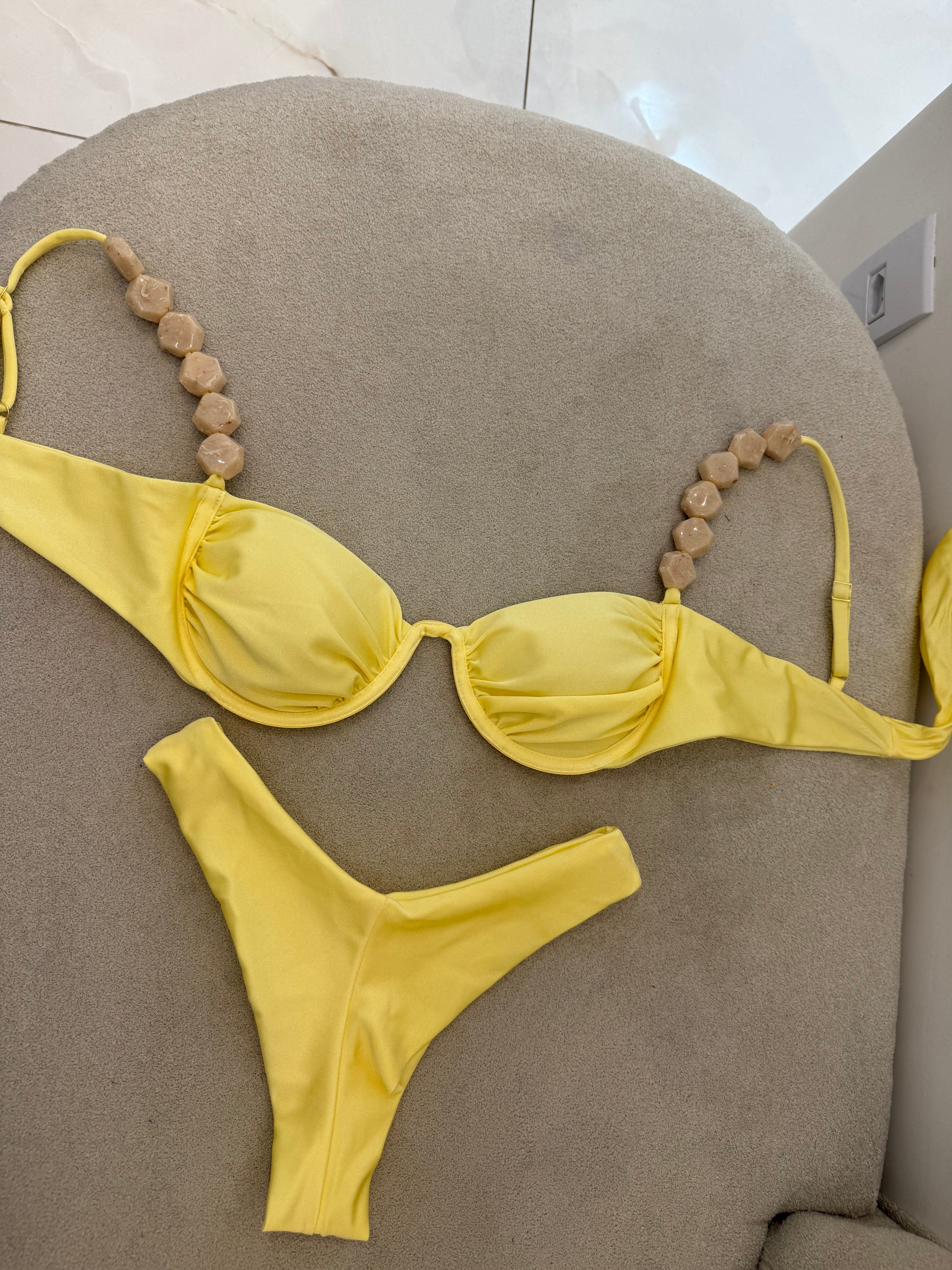 Bali Asa Delta Amarelo