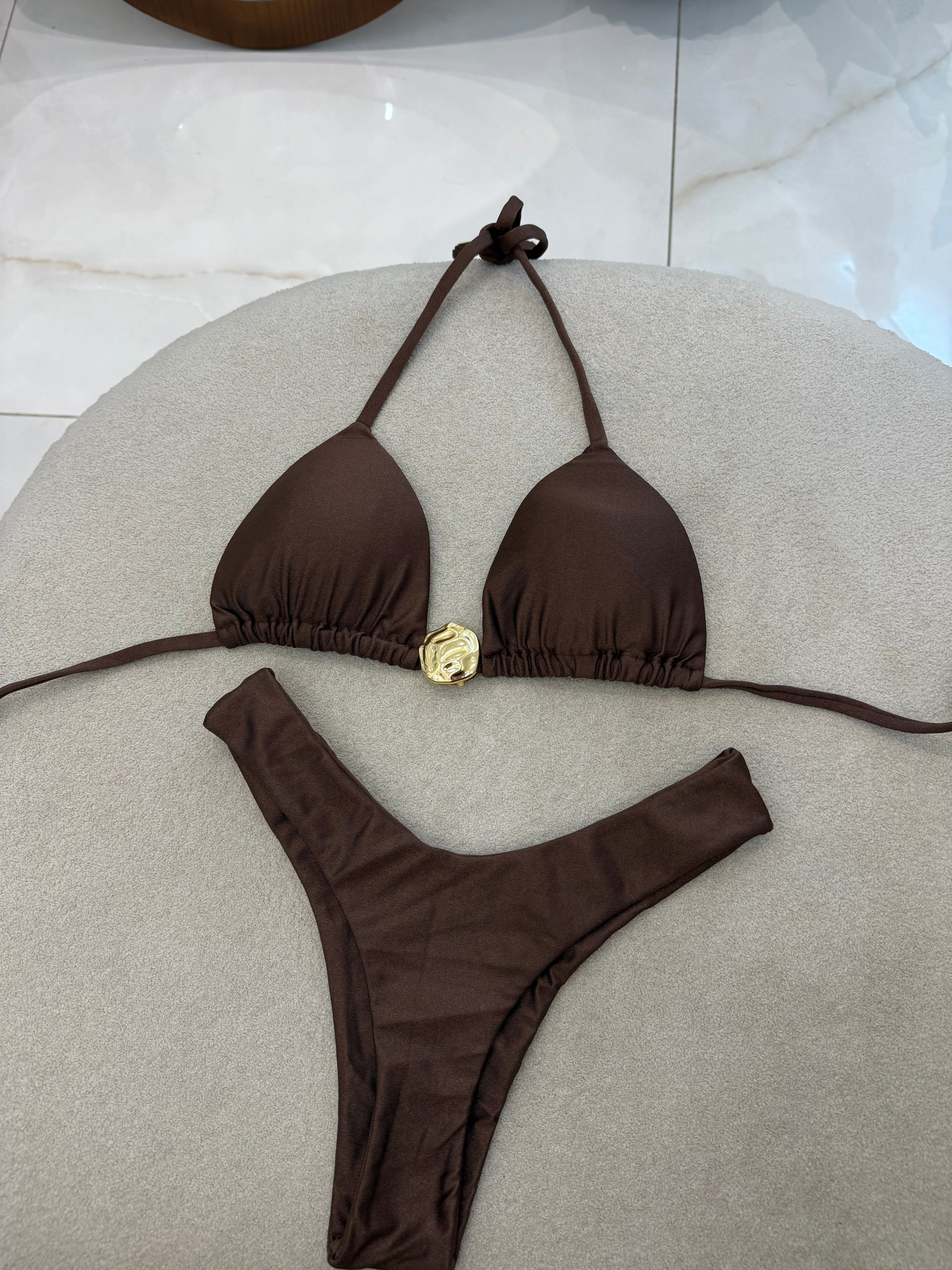 Cortininha Heloísa Asa Delta Marrom