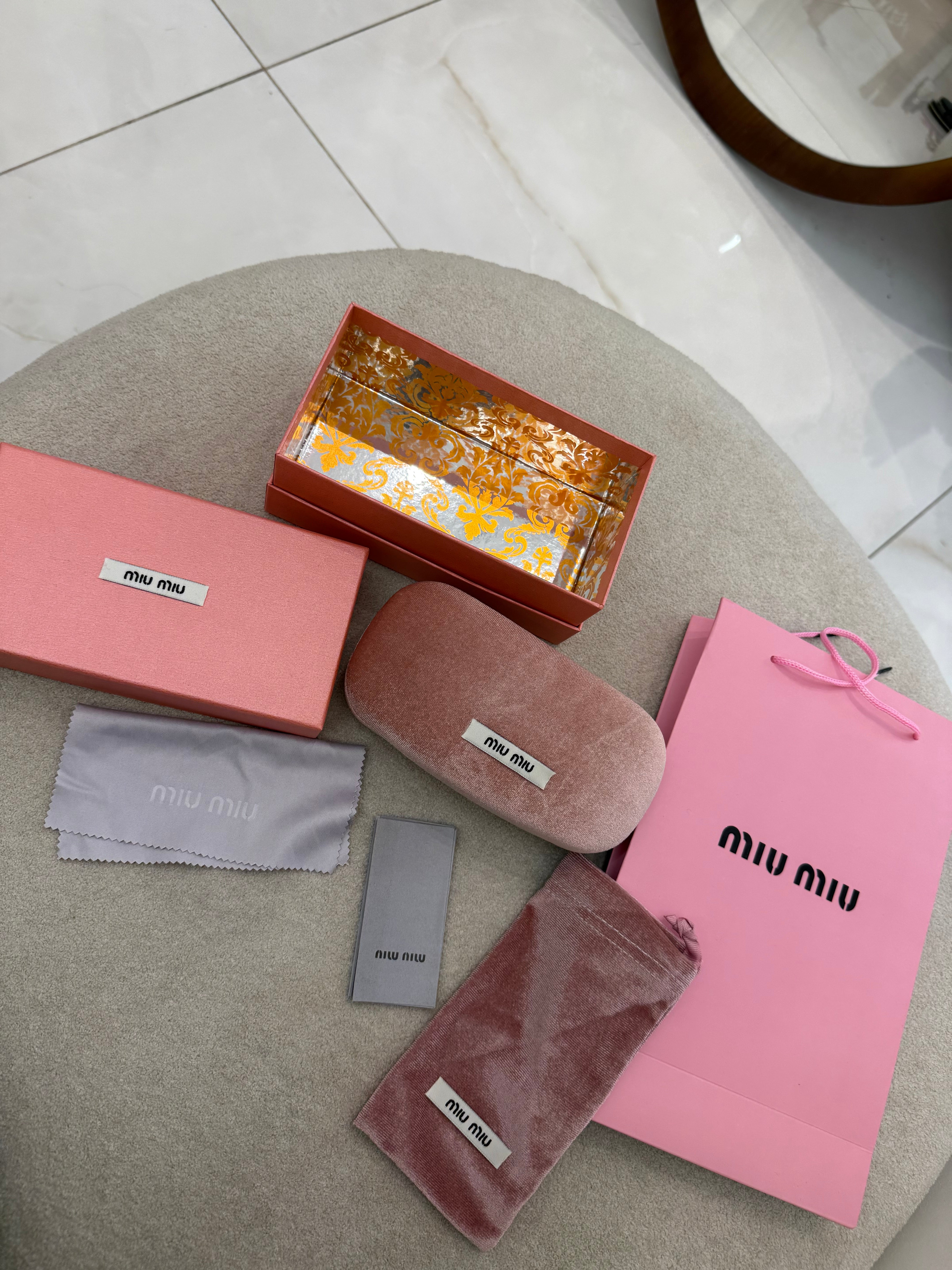 Kit caixinha Miu Miu