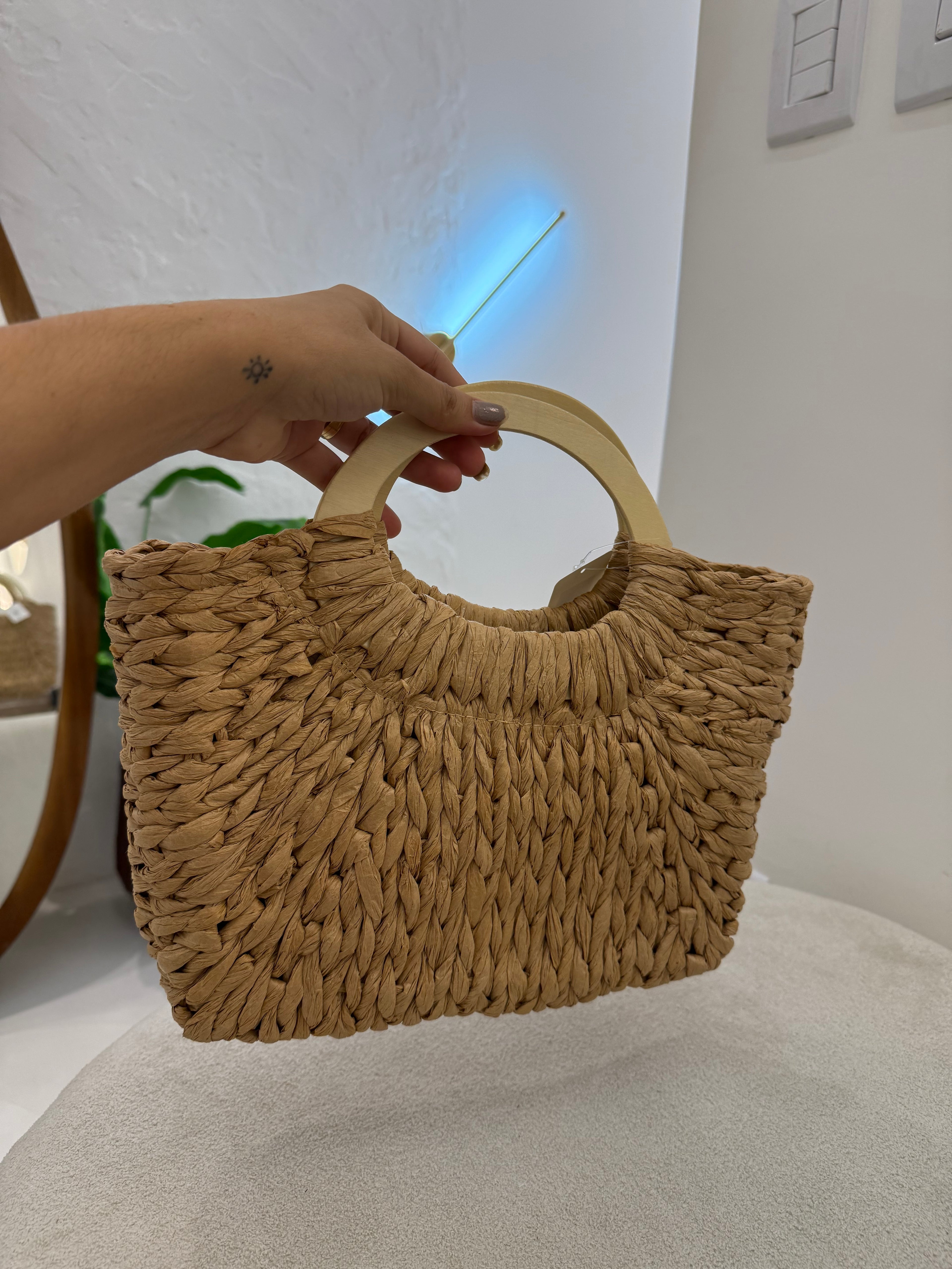 Bolsa Meia Lua (alça de bambu)