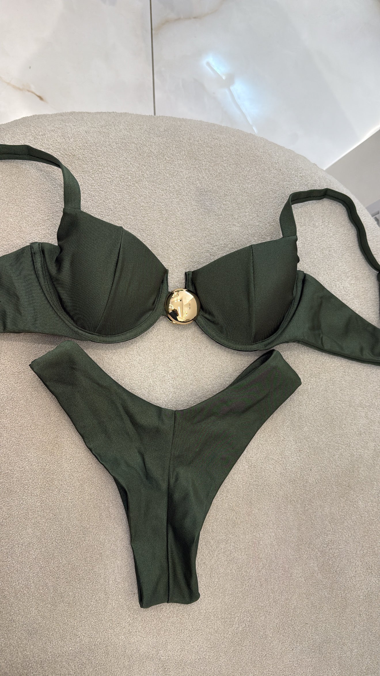 Botão Asa Delta Aro Verde Militar