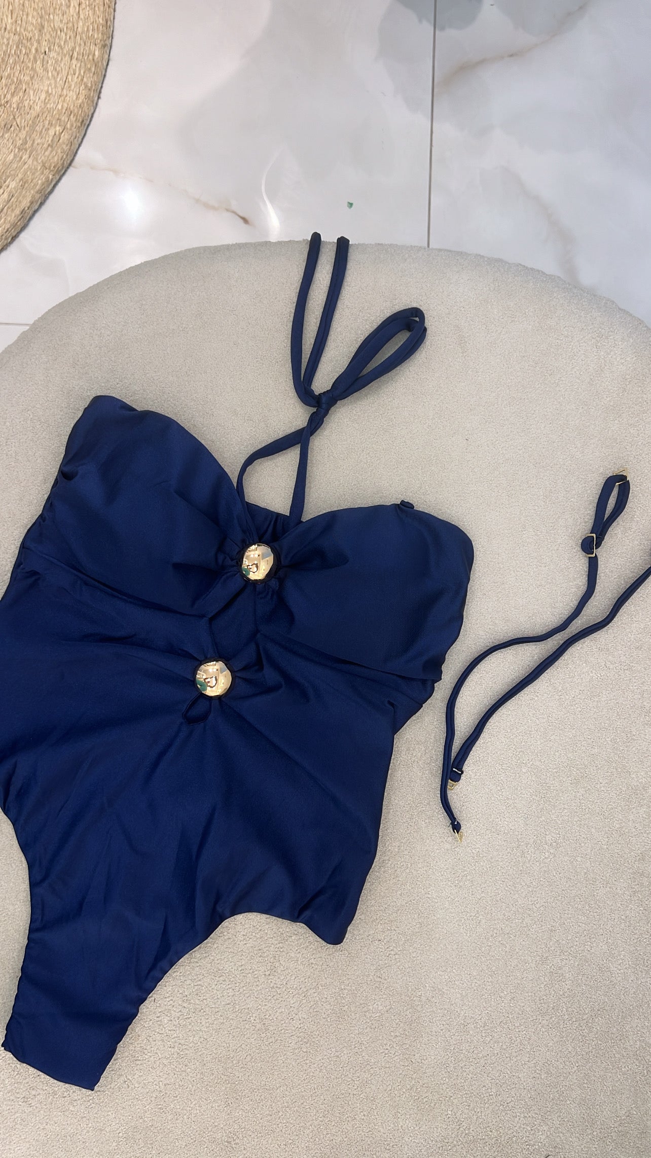 Maiô Botão (várias formas de uso)