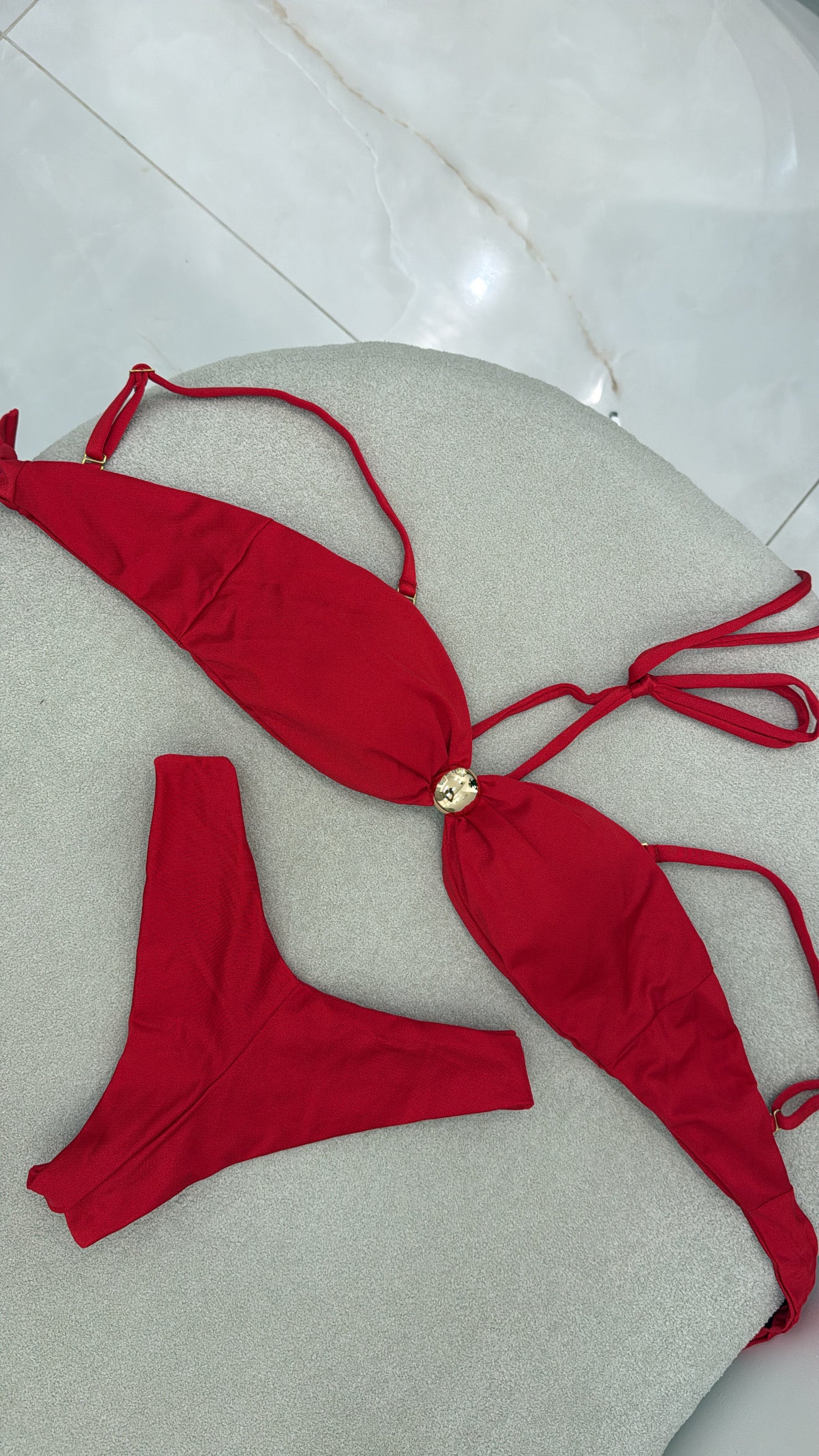Botão Asa Delta Vermelho