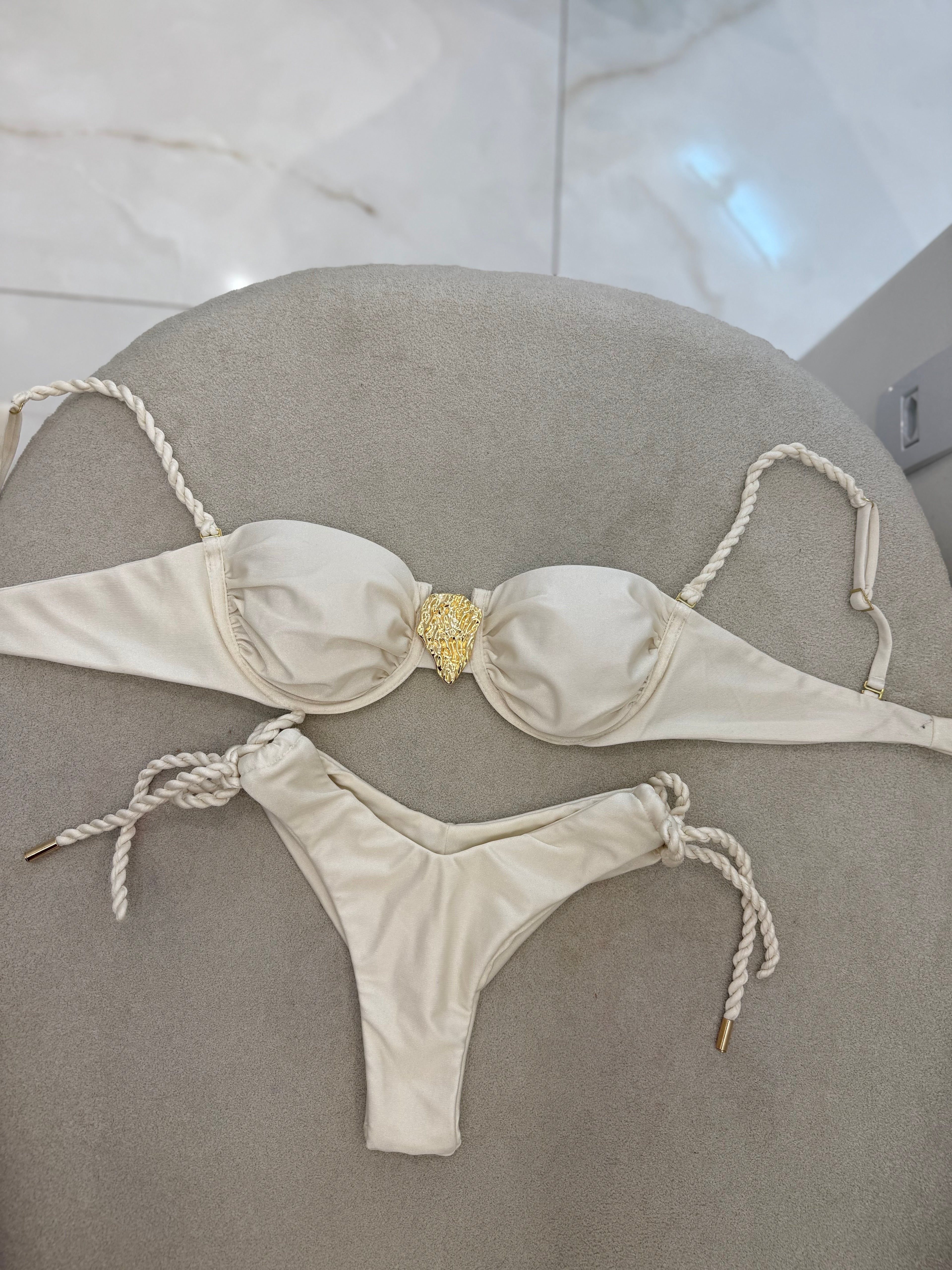 Alicia Asa Delta Off