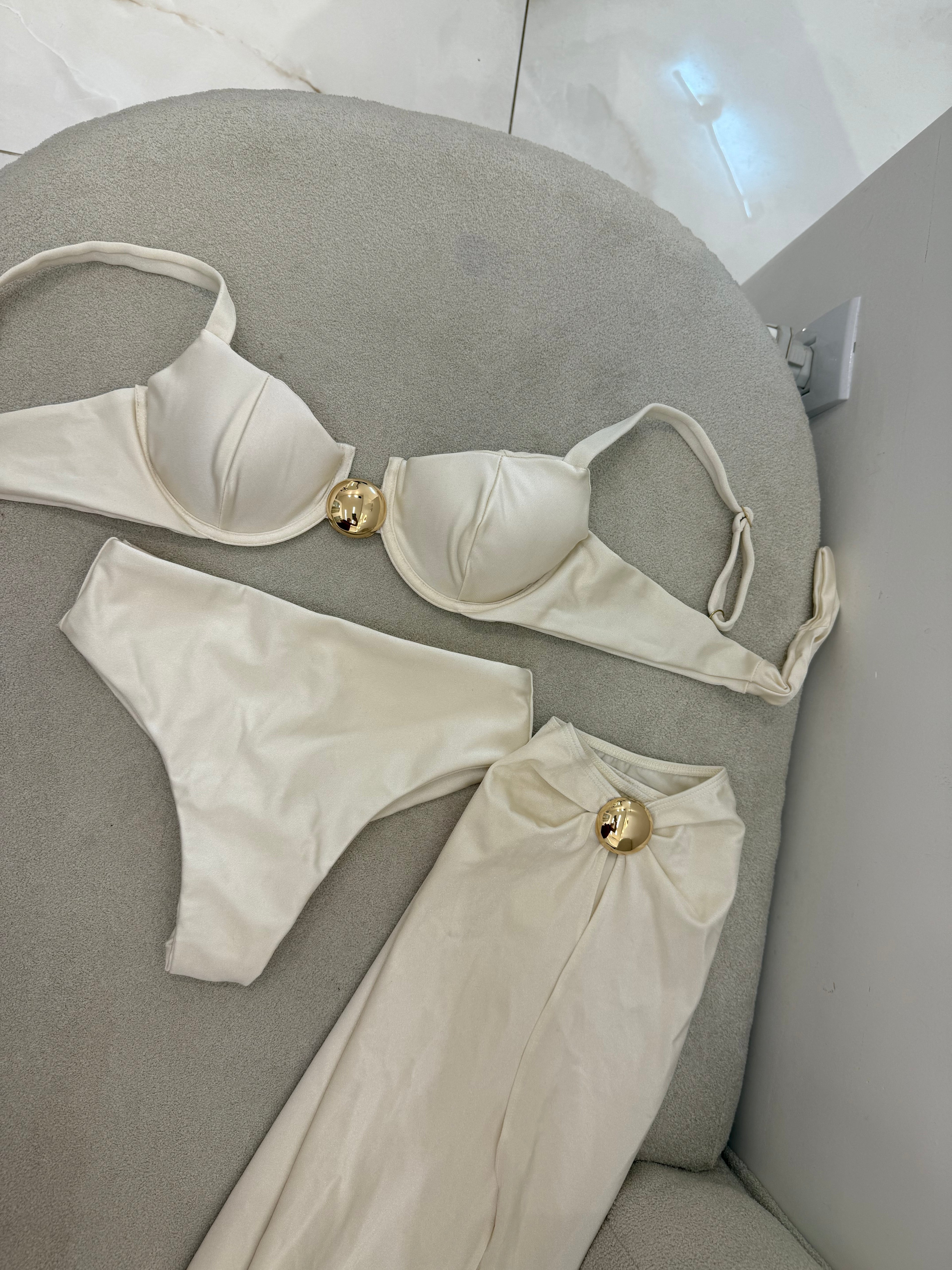 Hot Pant Botão (Aro) Off