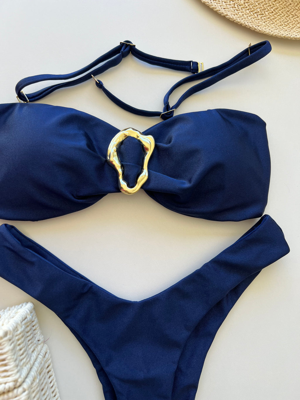 Amélia Azul Marinho