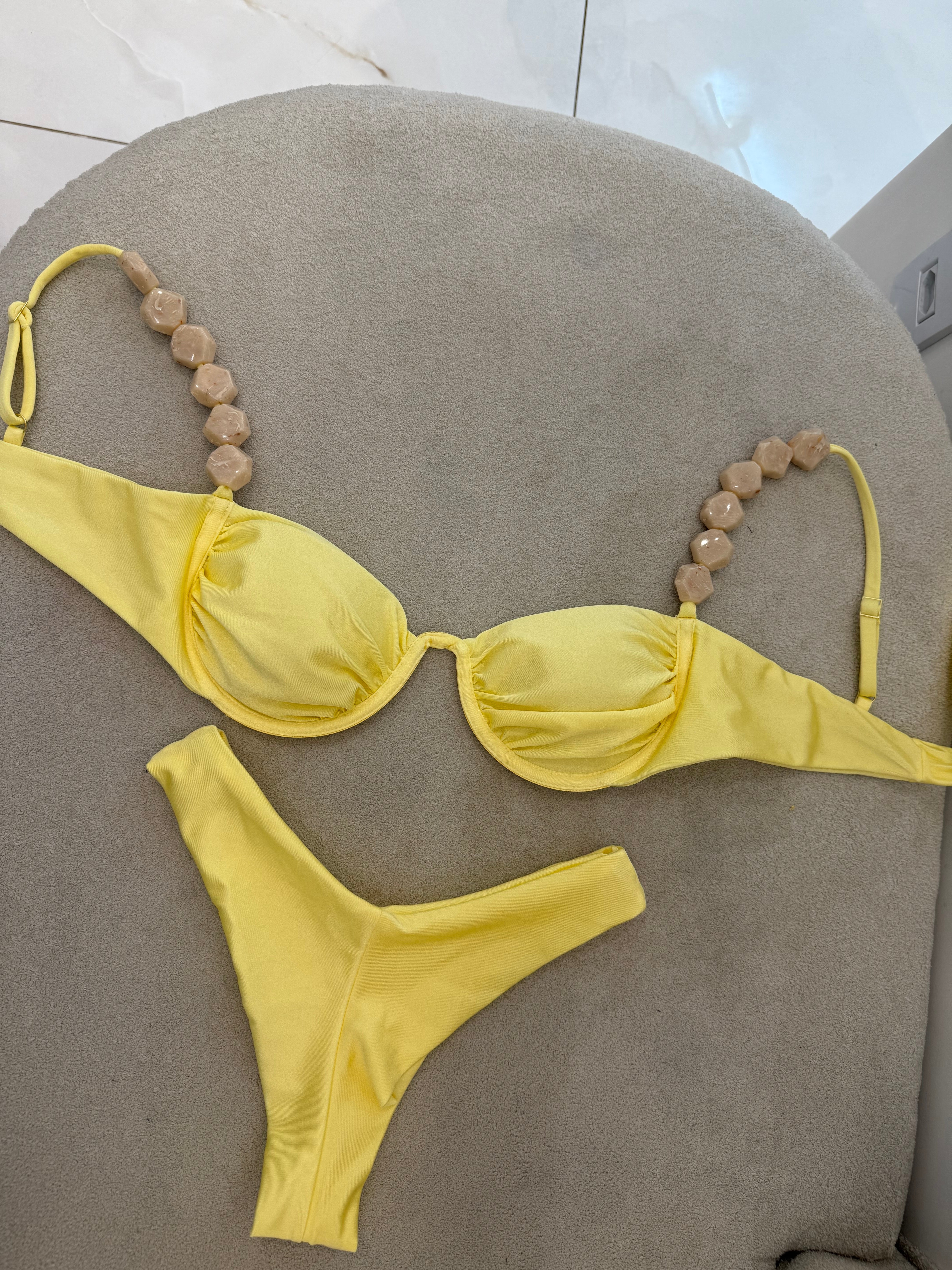 Bali Asa Delta Amarelo