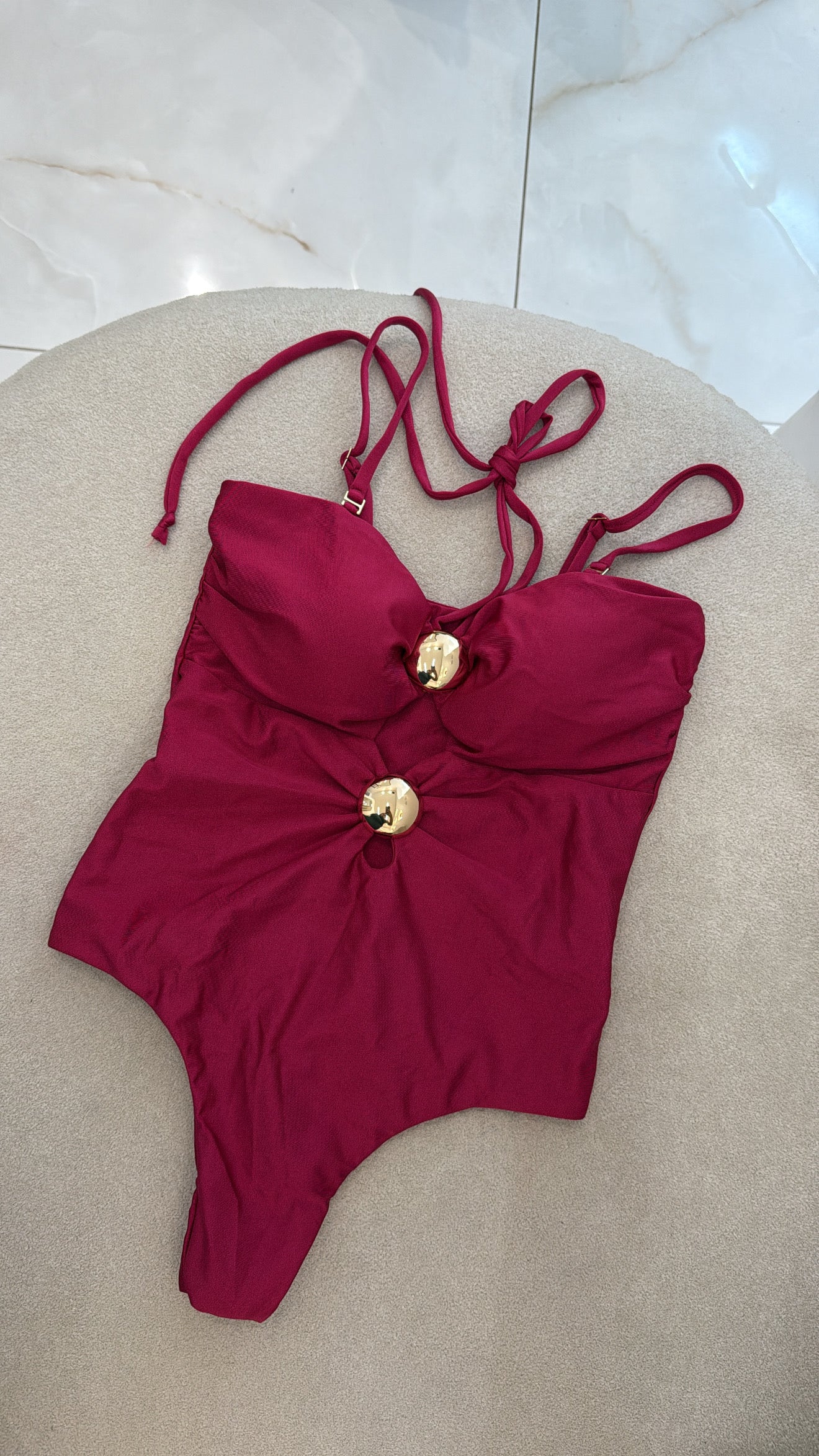 Maiô Botão (várias formas de uso)