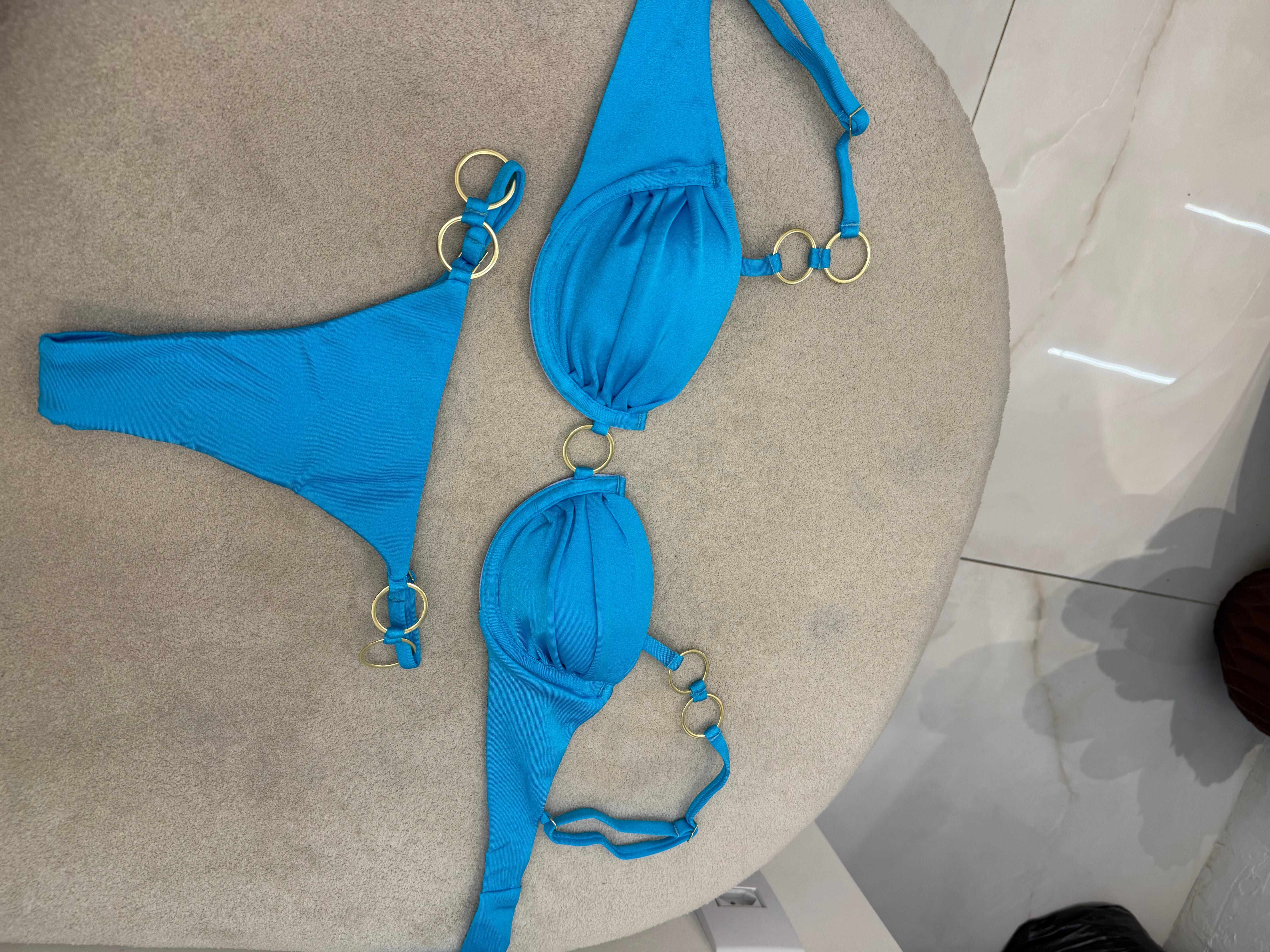 Biquíni Clara Azul Tiffany (argolas)