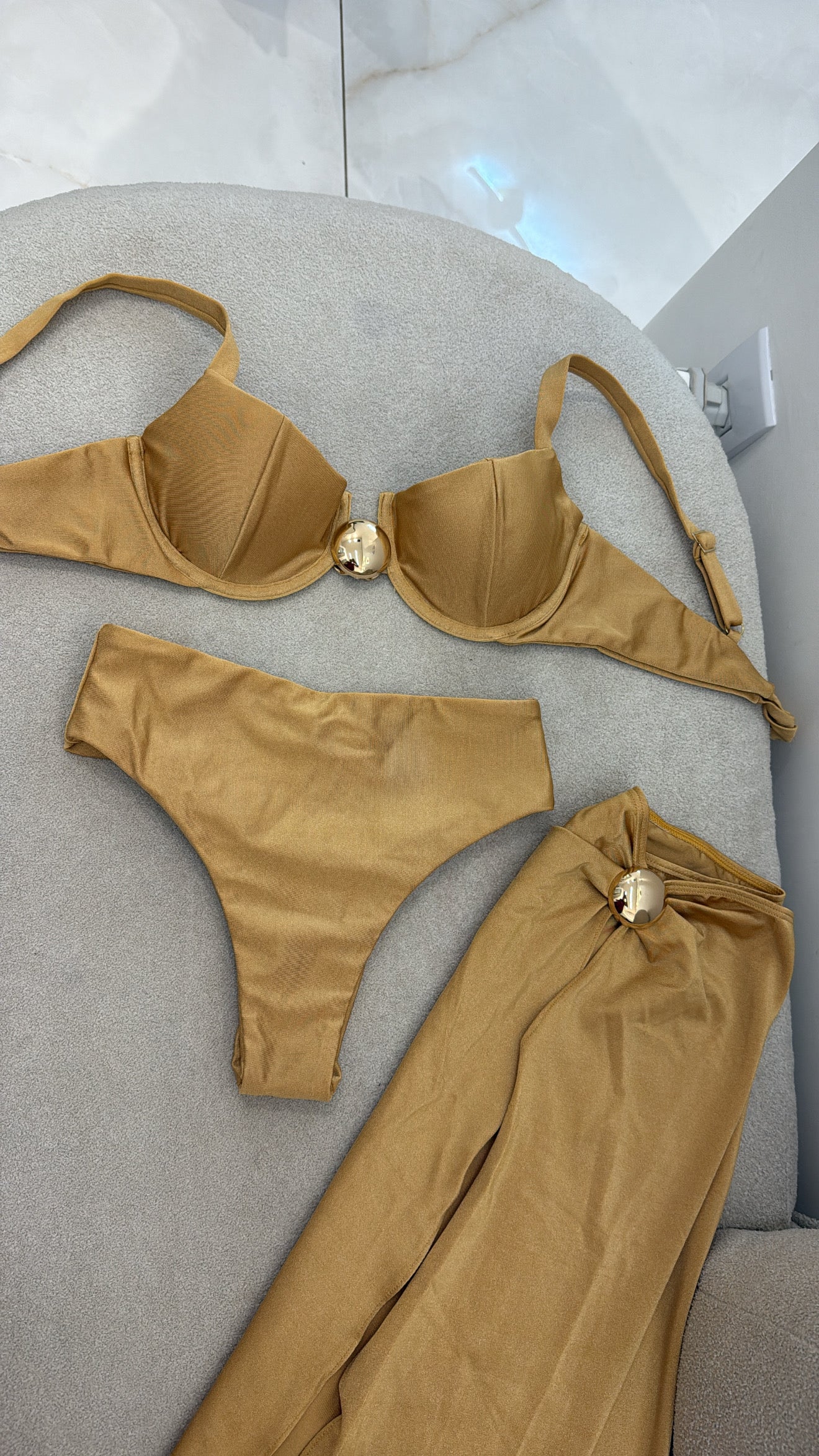 Hot Pant Botão (Aro) Dourado