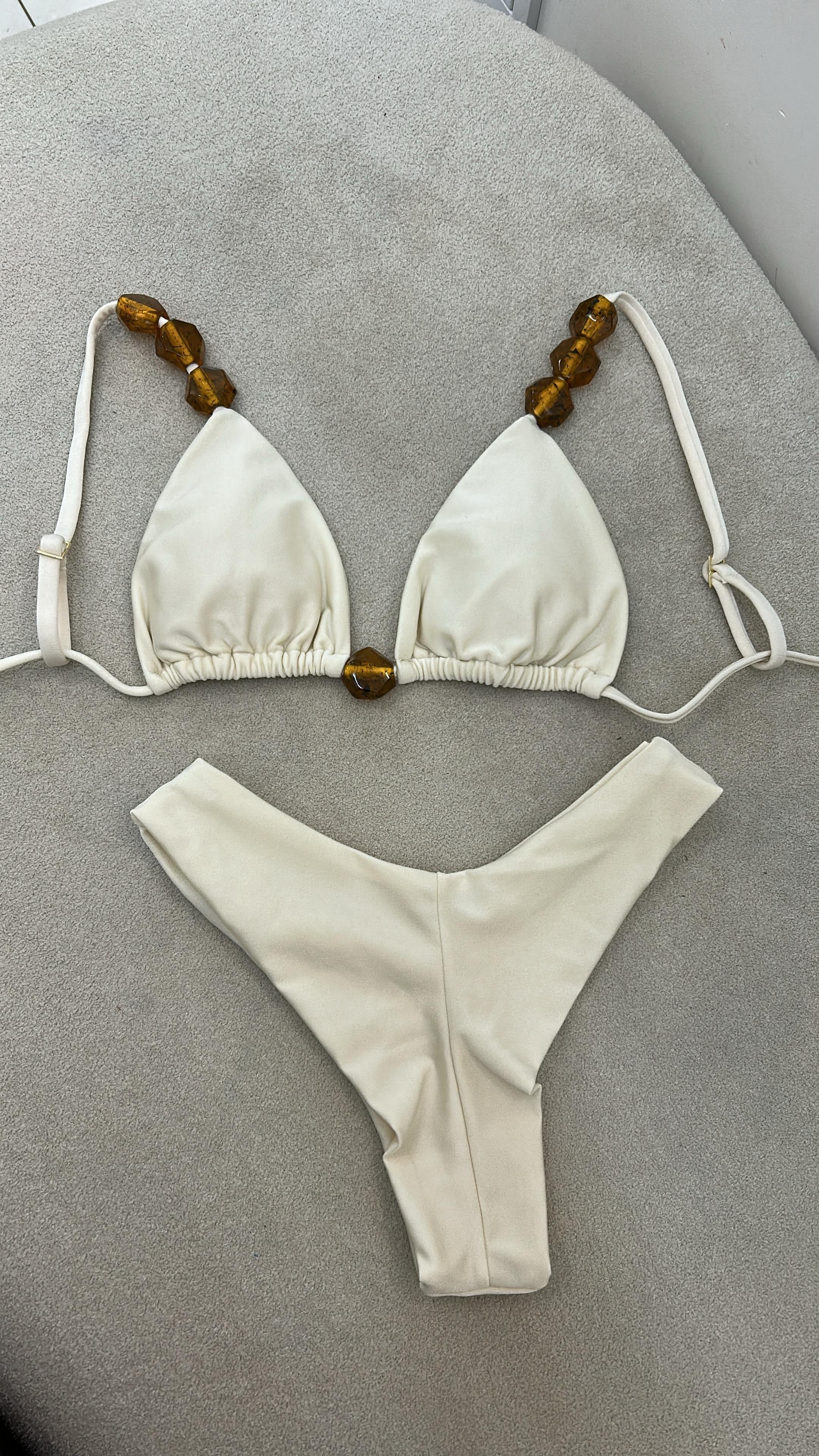 Cortininha Bali Asa Delta Off/marrom