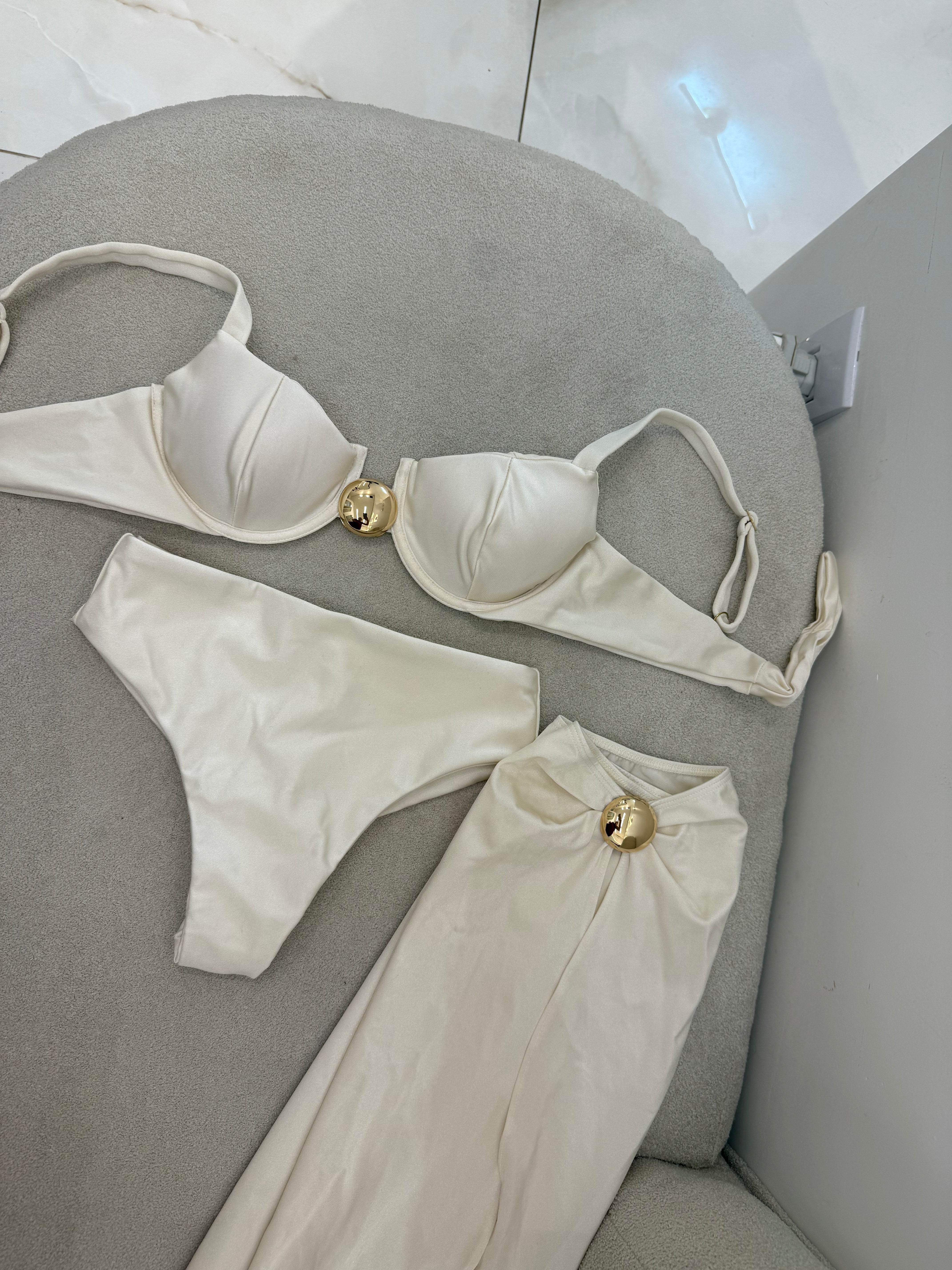 Hot Pant Botão (Aro) Off